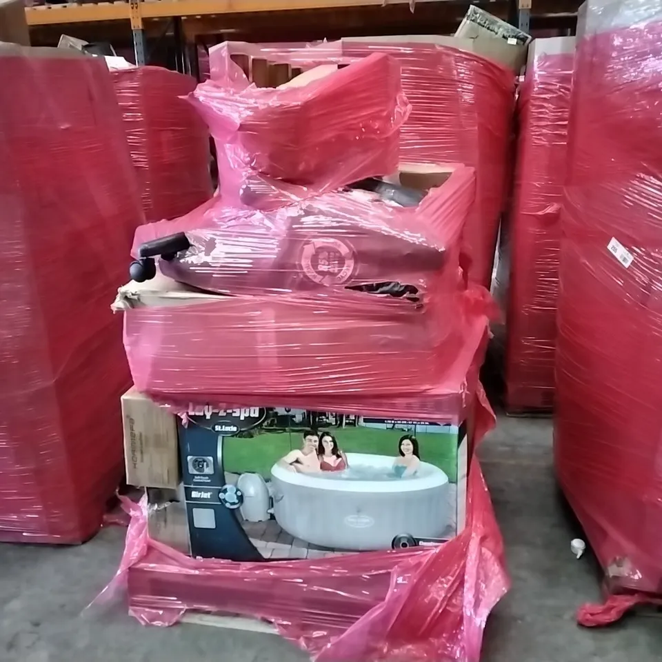 PALLET OF ASSORTED ITEMS TO INCLUDE: LAY-Z-SPA AIR JET HOT TUB, CORSAIR TC100 RELAXED GAMING CHAIR, KIDS BALANCE BIKES ECT