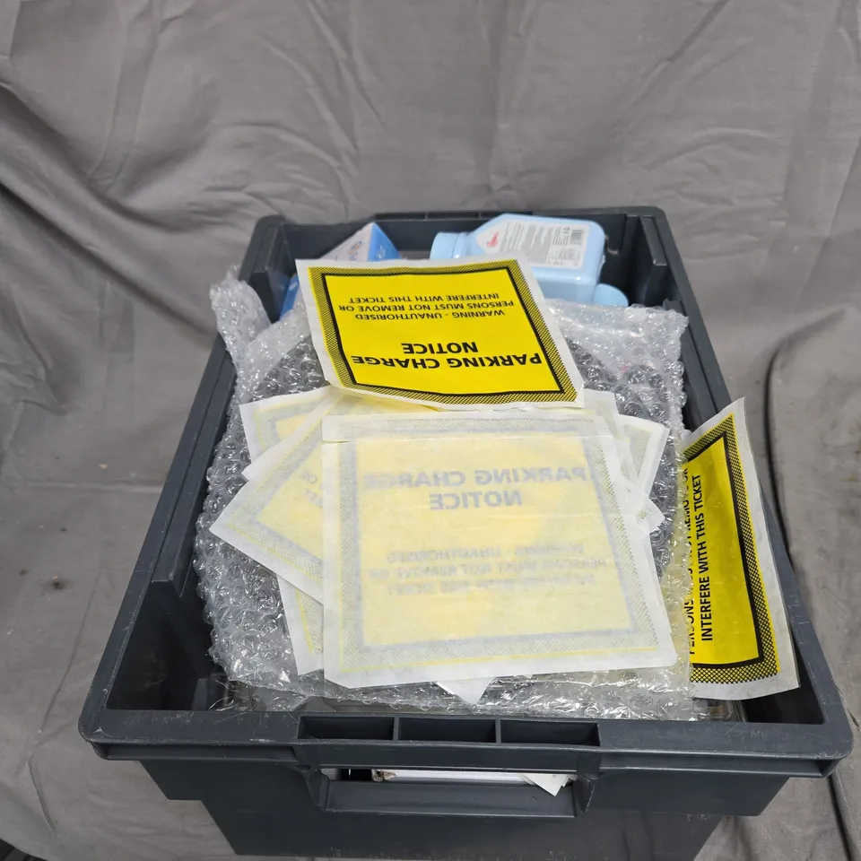 APPROXIMATELY 20 ASSORTED HOUSEHOLD ITEMS TO INCLUDE PIPE DREDGING AGENT, KNIFE SHARPENING SET, ELBOW SUPPORT, UNIPIN FINE LINE PEN ETC