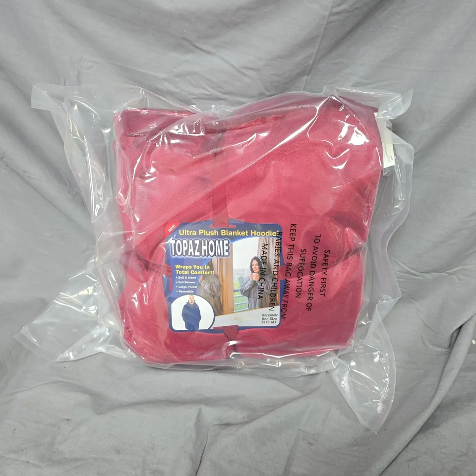 10 TOPAZHOME ULTRA PLUSH BLANKET HOODIES – CRUSHED BERRY