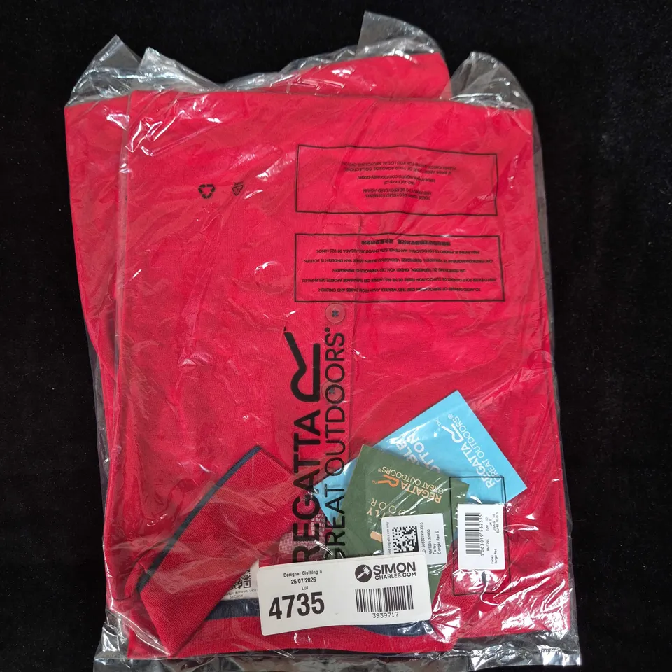 LOT OF 10 ASSORTED REGATTA CLOTHING ITEMS.