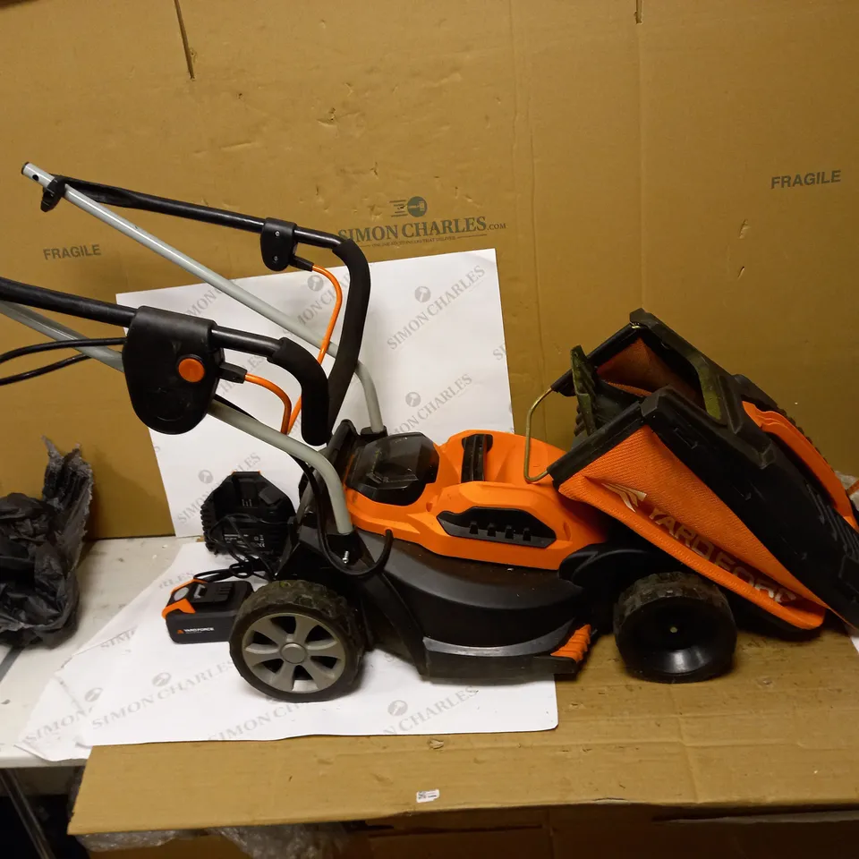 YARD FORCE 32CM CORDLESS ROTARY LAWNMOWER