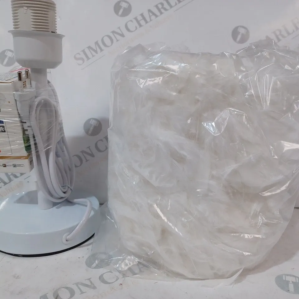 BOXED UNBRANDED TABLE LAMP IN WHITE W. FEATHER SHADE