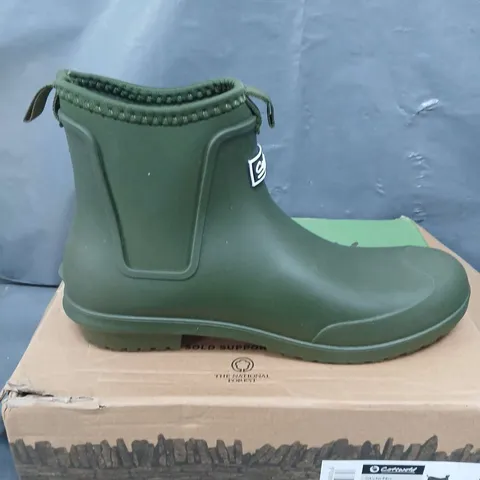 BOXED COTSWOLD GROSVENSOR GREEN BOOTS - UK 7