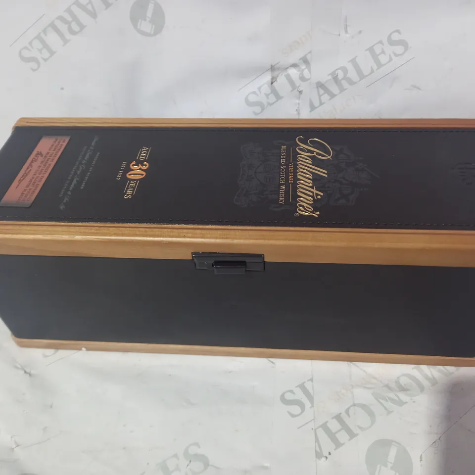 BALLANTINE'S VERY RARE BLENDED SCOTCH WHISKY (CASE ONLY)