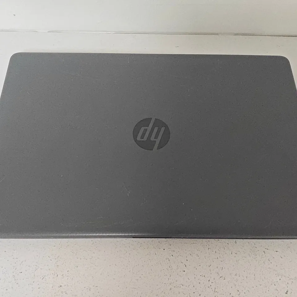 UNBOXED HP 255 G7 LAPTOP IN GREY