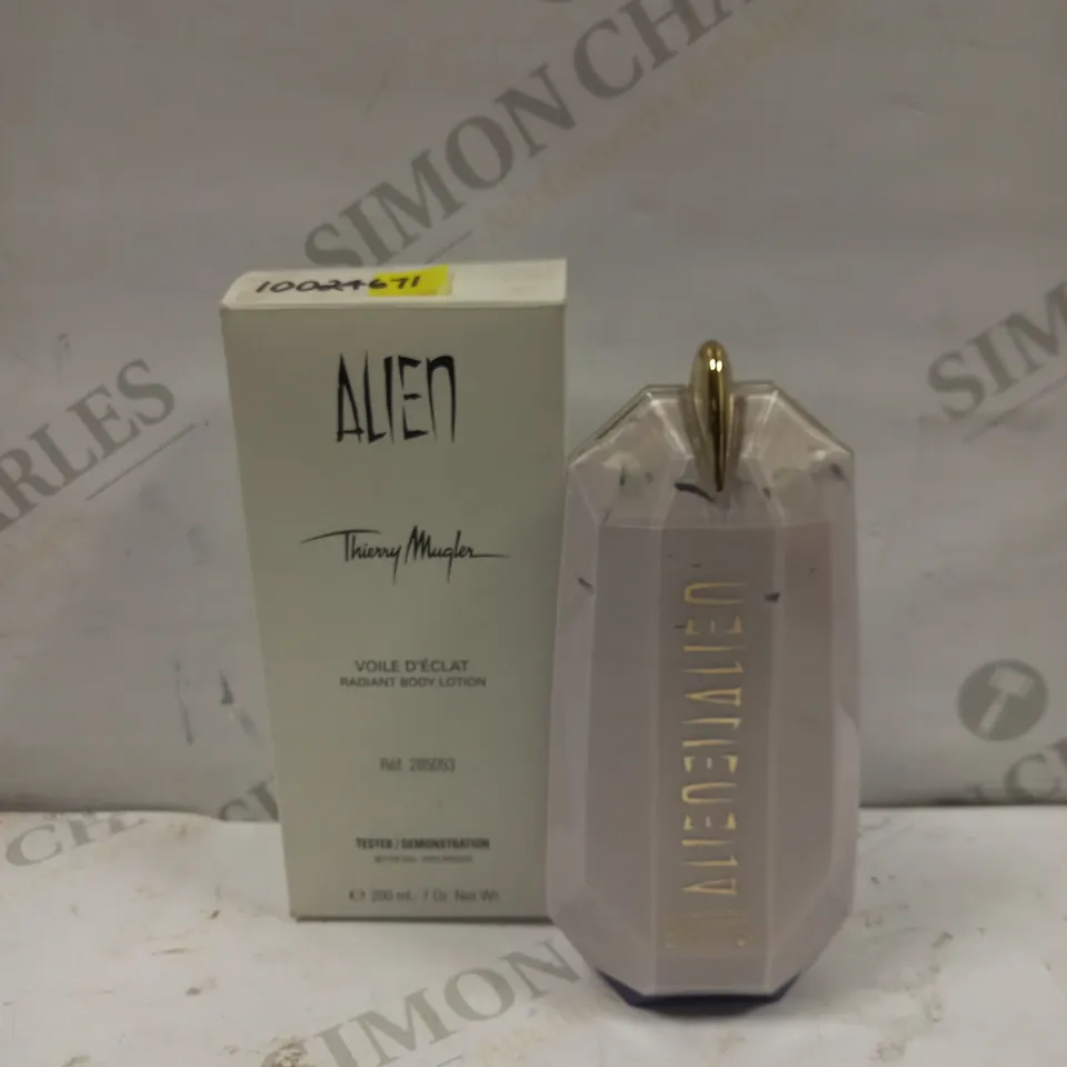 BOTTLE OF THIERRY MUGLER ALIEN WOMEN BODY LOTION, 200 ML
