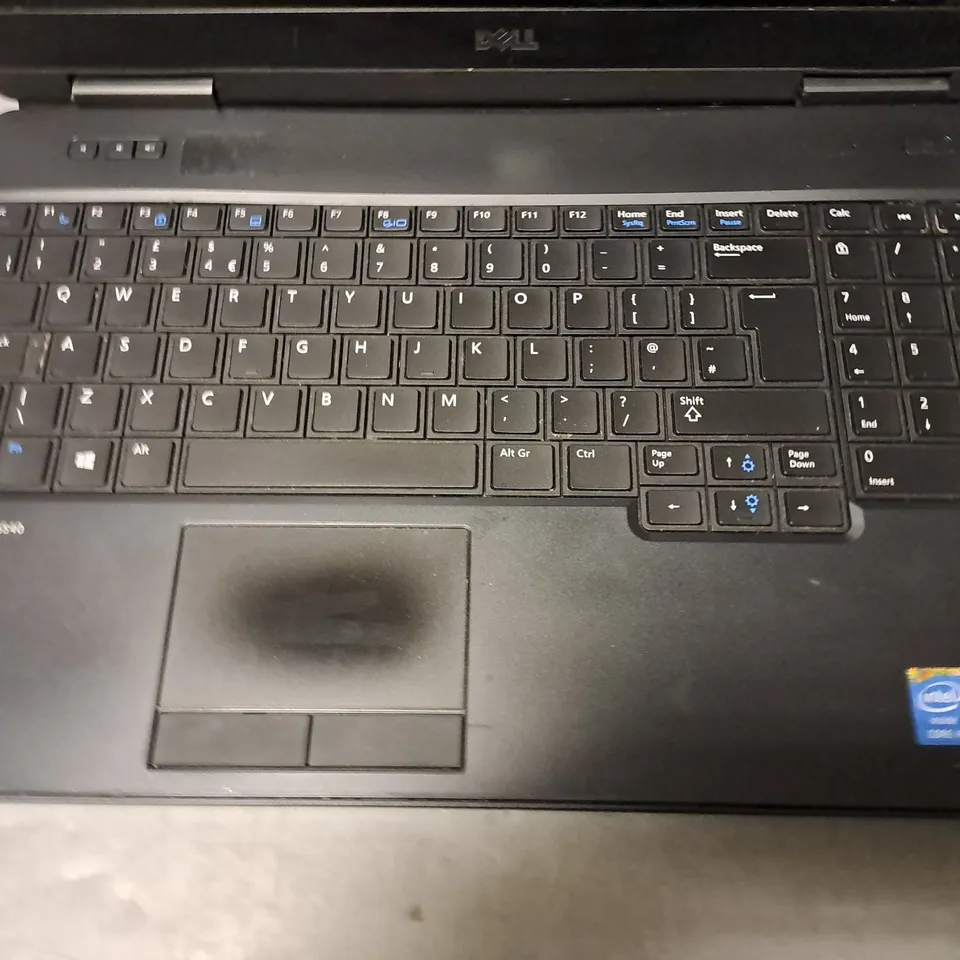 DELL LATITUDE E5540 LAPTOP