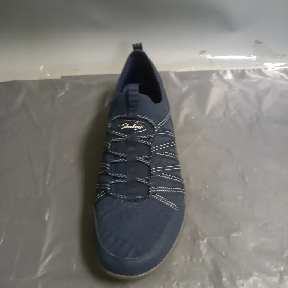 SKECHERS AIR-COOLED MEMORY FOAM RELAXED FIT TRAINERS BLUE SIZE 7