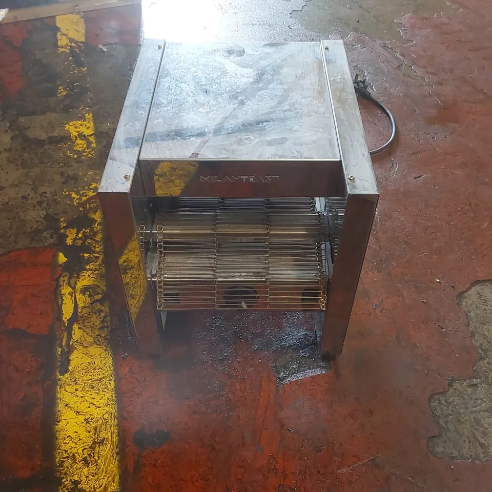 MILANTOAST COMMERCIAL CONVEYOR TOASTER