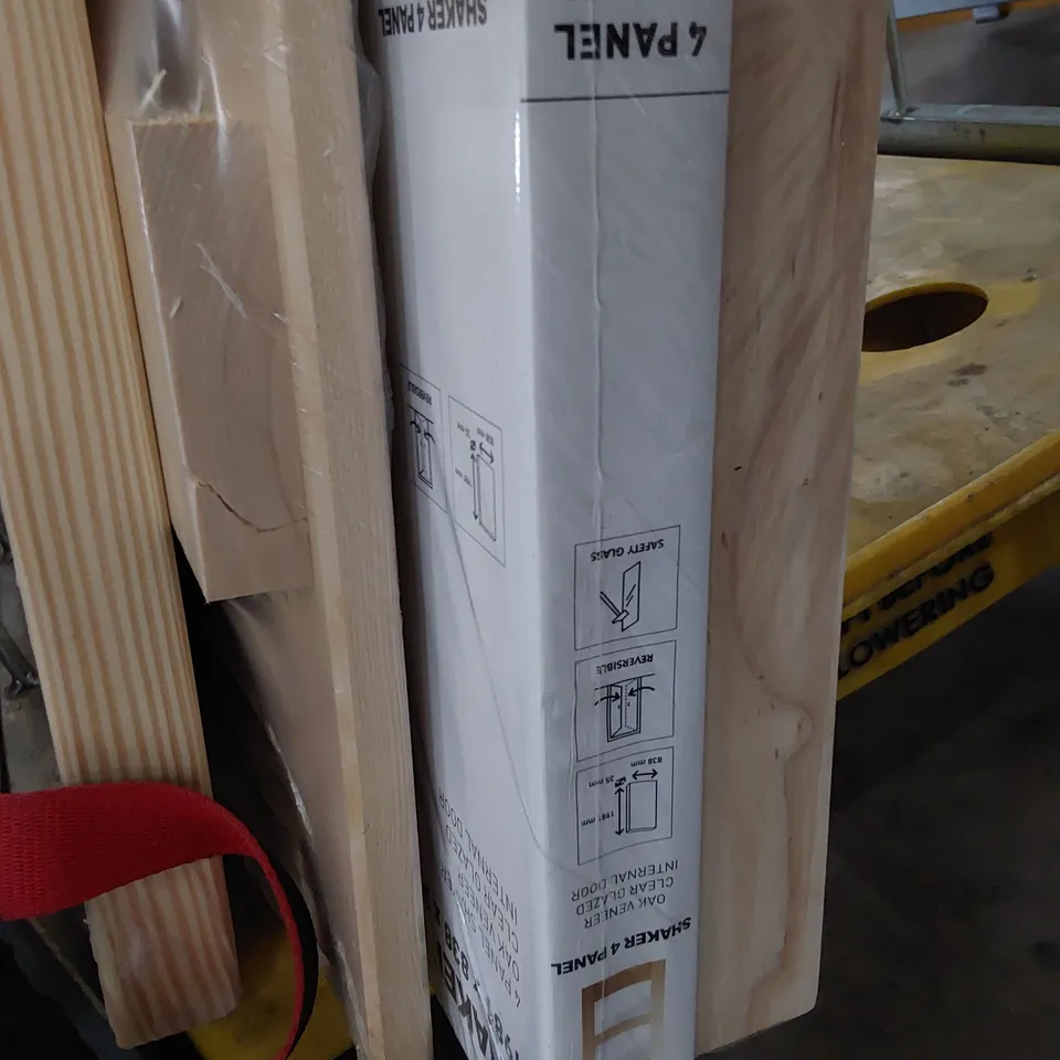 SHAKER STYLE 4 GLAZED PANEL INTERNAL DOOR 838 × 35 × 1981mm