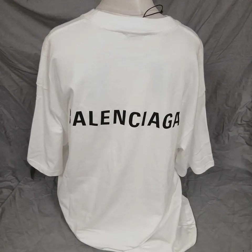 BALENCIAGA WHITE T-SHIRT – UNISEX, SIZE M