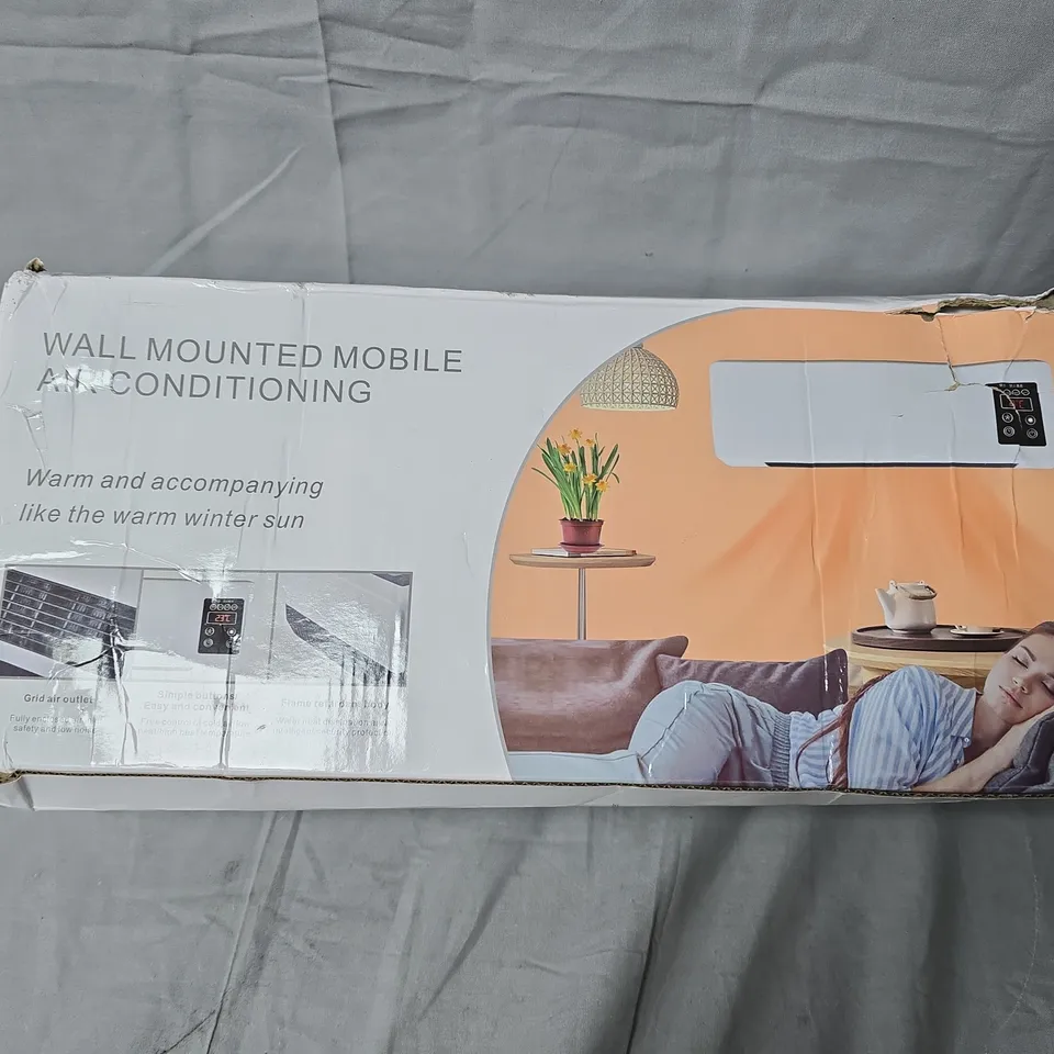 WHITE AIR CONDITIONING UNIT – WALL MOUNTED 