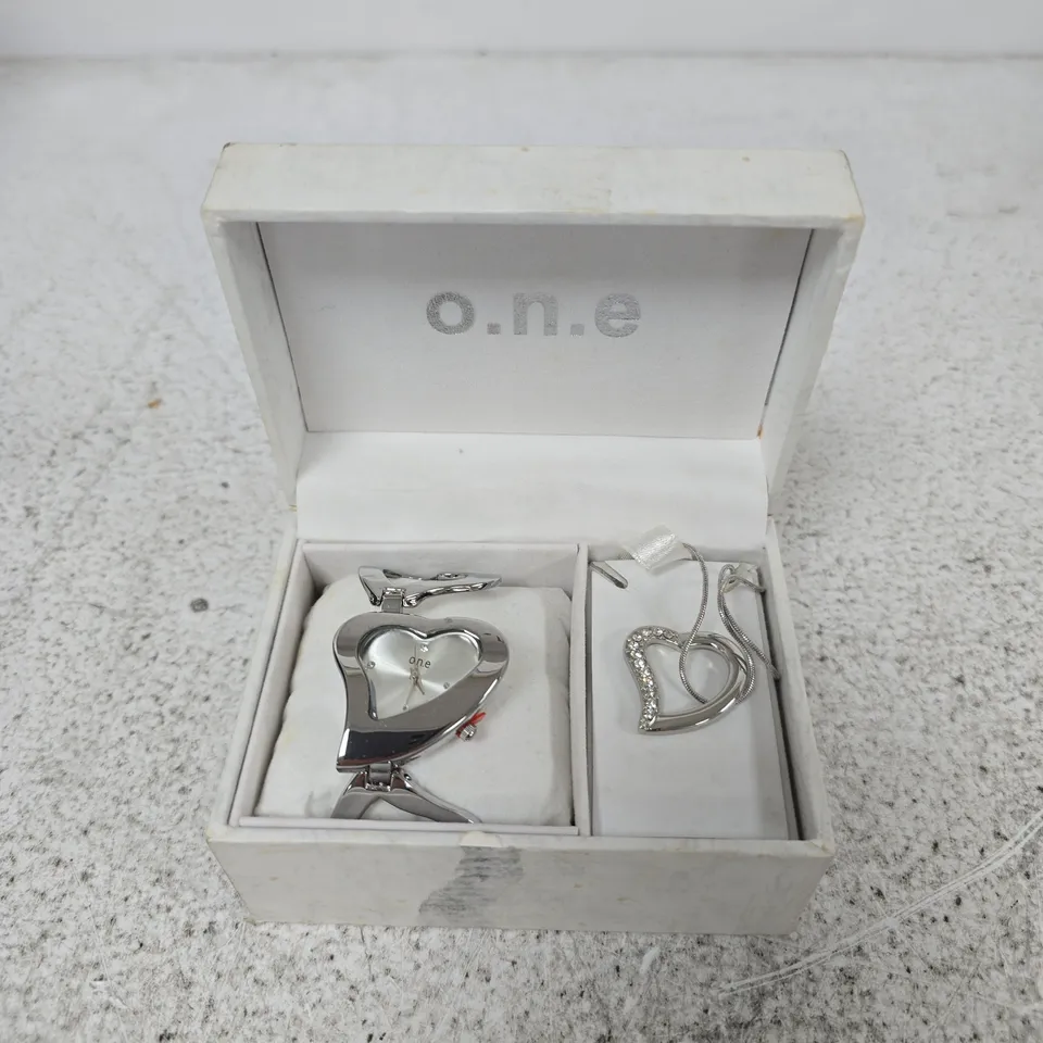O.N.E SILVER-TONE HEART-SHAPED PENDANT WATCH WITH CHAIN & HEART PENDANT NECKLACE