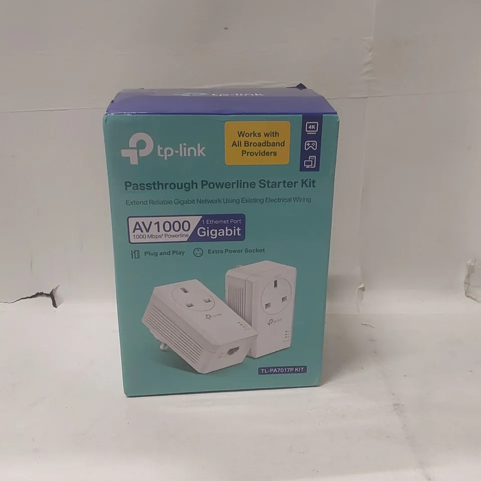 TP-LINK PASSTHROUGH POWERLINE STARTER KIT AV1000 (TL-PA7017P KIT)