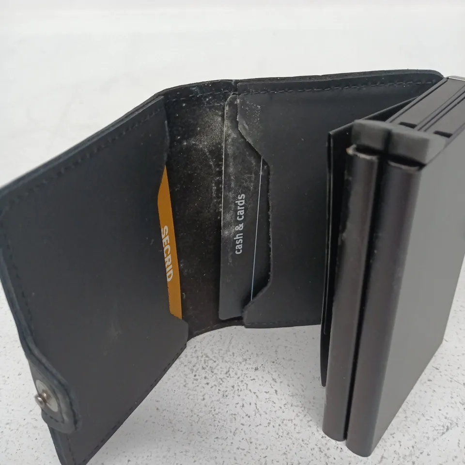 SECRID TWINWALLET MATTE BLACK IN BOX
