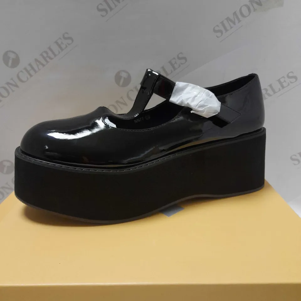 KOI MORENO BLACK PATENT PLATFORM MARY JANES SHOES - SIZE 10