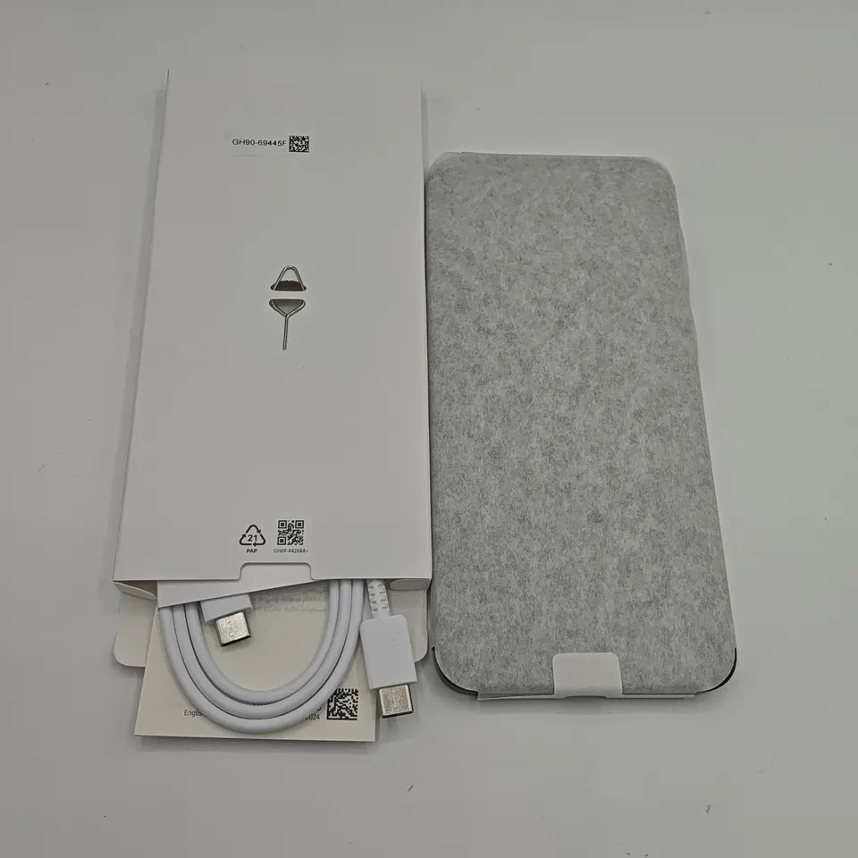 BOXED SAMSUNG GALAXY A16 4/128GB IN BLACK - SM-A165F