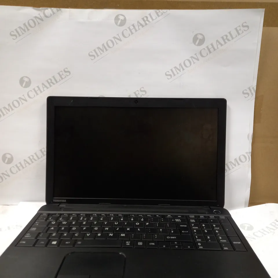 TOSHIBA SATELLITE PRO LAPTOP IN BLACK