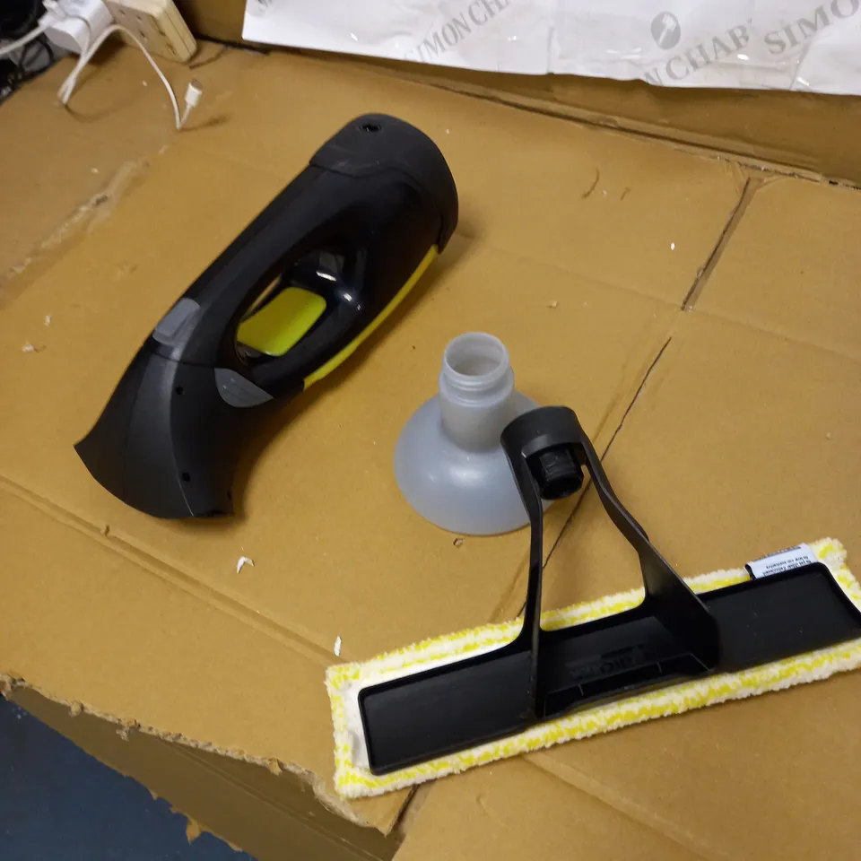 KÄRCHER WV BLACK EDITION WINDOW VAC