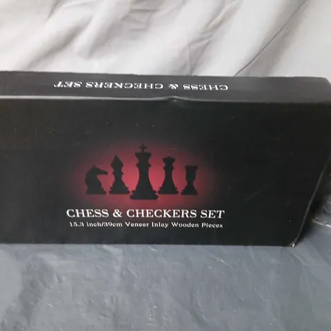 CHESS & CHECKERS SET – VENEER INLAY WOODEN PIECES, 15.3IN/39CM, BOXED