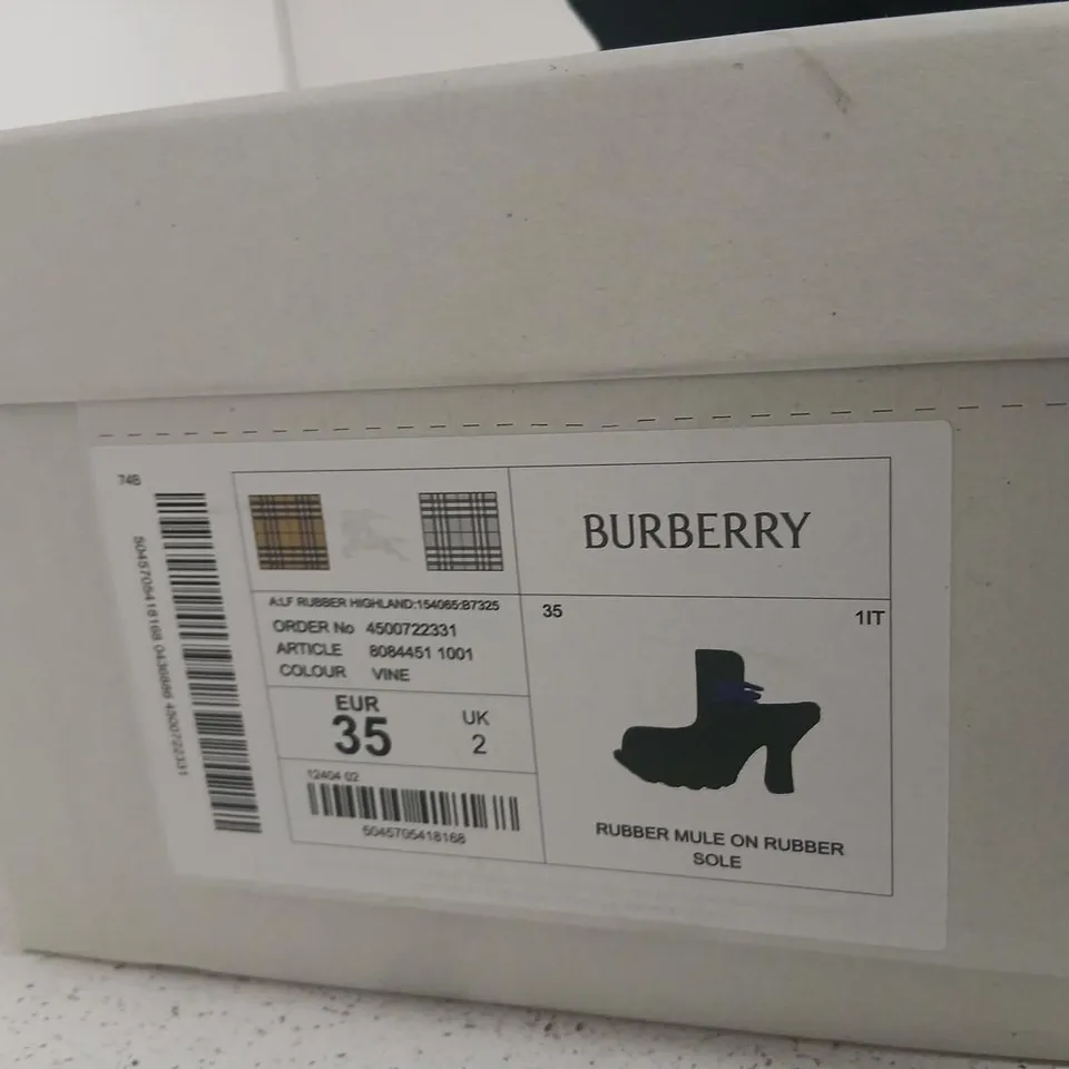 BURBERRY RUBBER MULE ON RUBBER SOLE – BLACK, UK 2 (EUR 35)