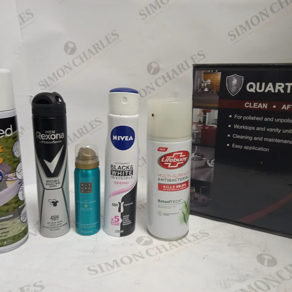 LOT OF APPROXIMATELY 15 ASSORTED AEROSOLS, TO INCLUDE QUARTZ CARE, LEAK STOP, CLEANING PRODUCTS, ETC - COLLECTION ONLY