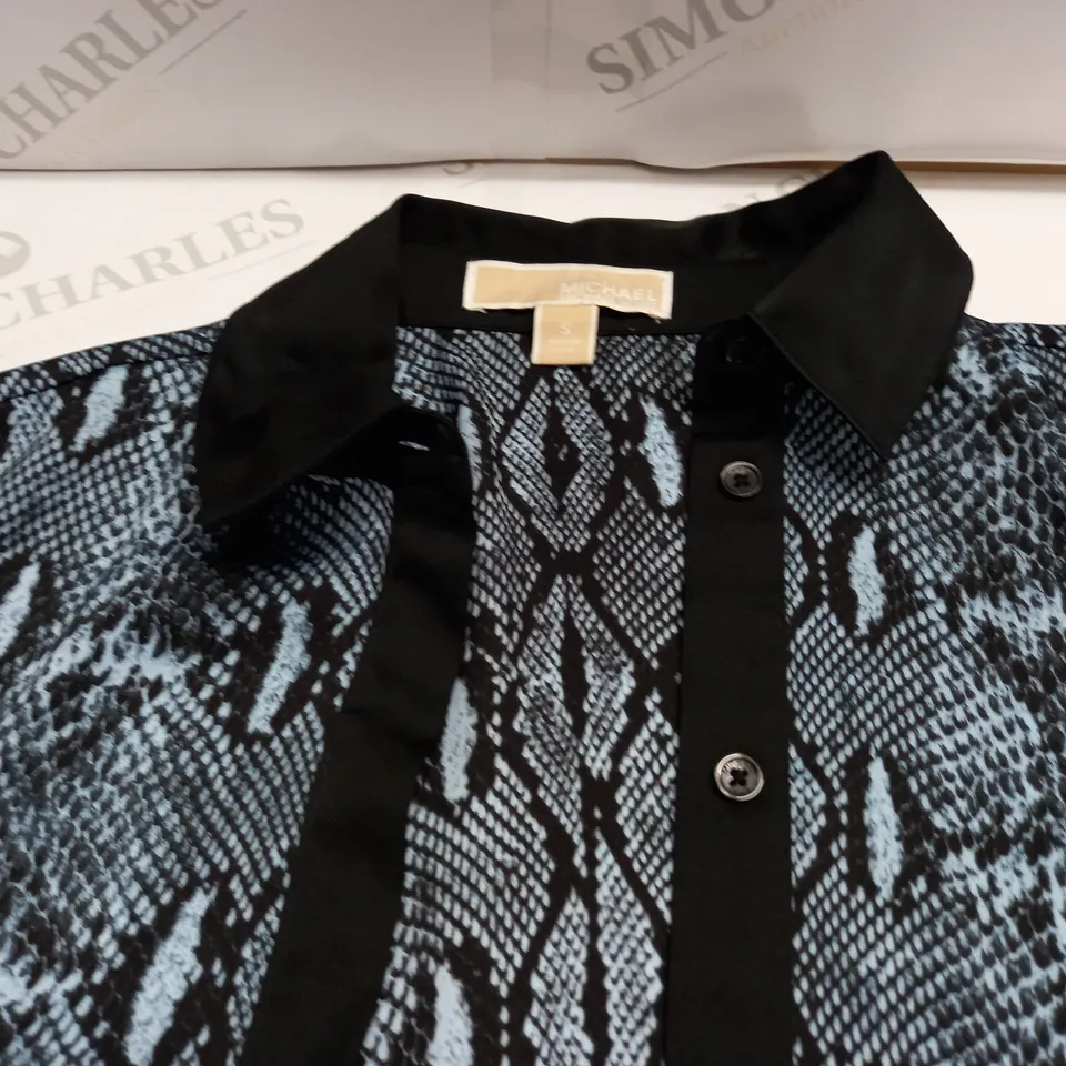 MICHAEL KORS BLUE ANIMAL PRINT SHIRT - S