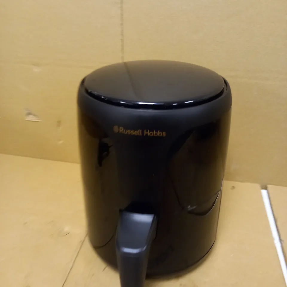 RUSSELL HOBBS AIR FRYER