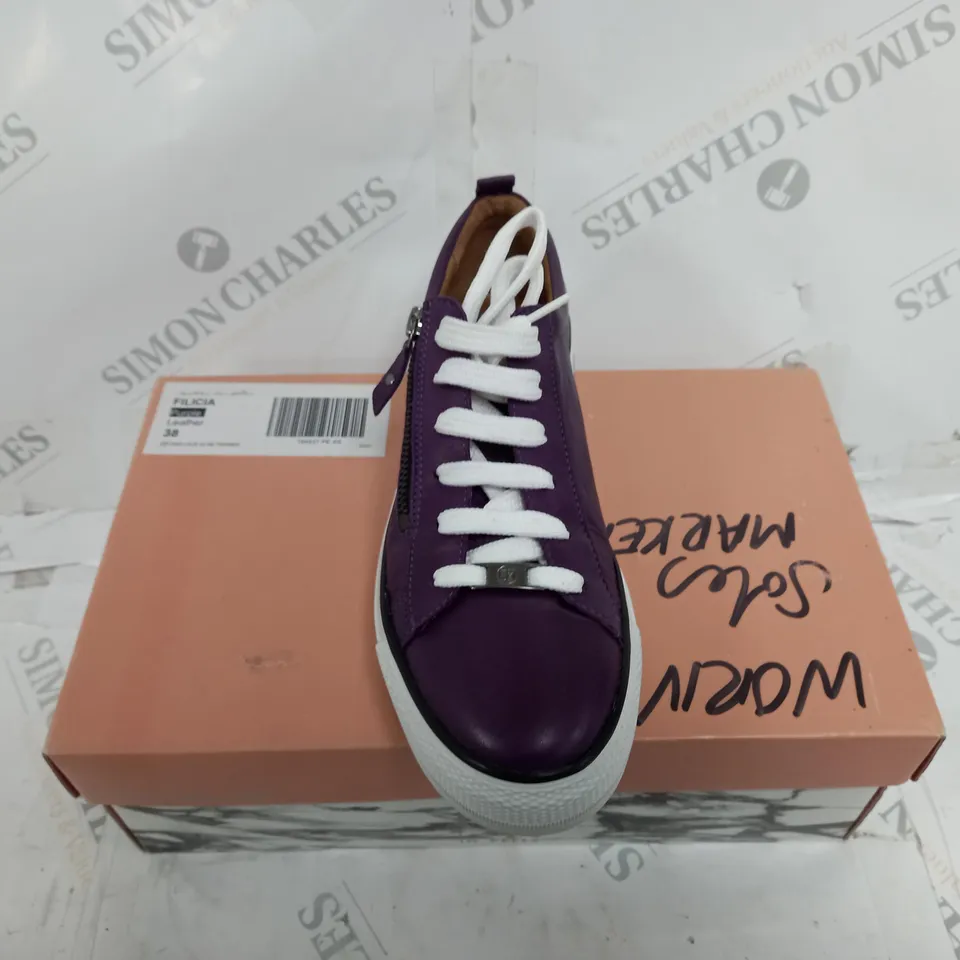 MODA FILICIA ZIP AND LACE SLAB TRAINERS SIZE 5