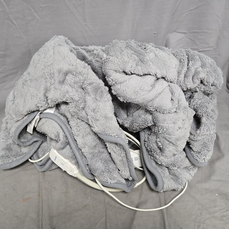 SILENTNIGHT CHATRCOAL HEATED THROW