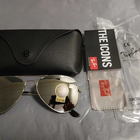 BOXED PAIR OF RAY BAN GLASSES WITH REFLECTIVE G-15 LENS IN CASE