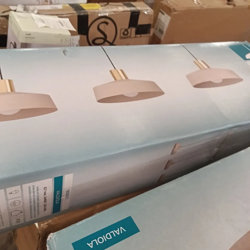 BOXED ELGO CEILING LIGHTS