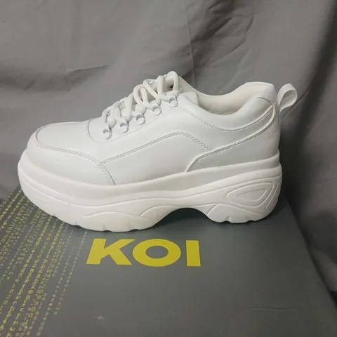 BOXED KOI PENNIES STRIKER WHITE CHUNKY BUBBLE TRAINERS - UK 6