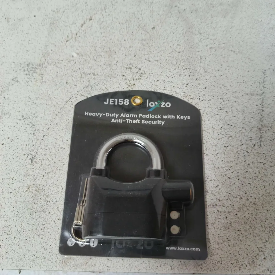 LOXZO HEAVY-DUTY ALARM PADLOCK WITH KEYS – JE158