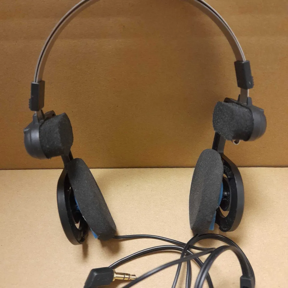 KOSS "PORTA PRO" WIRED HEADPHONES