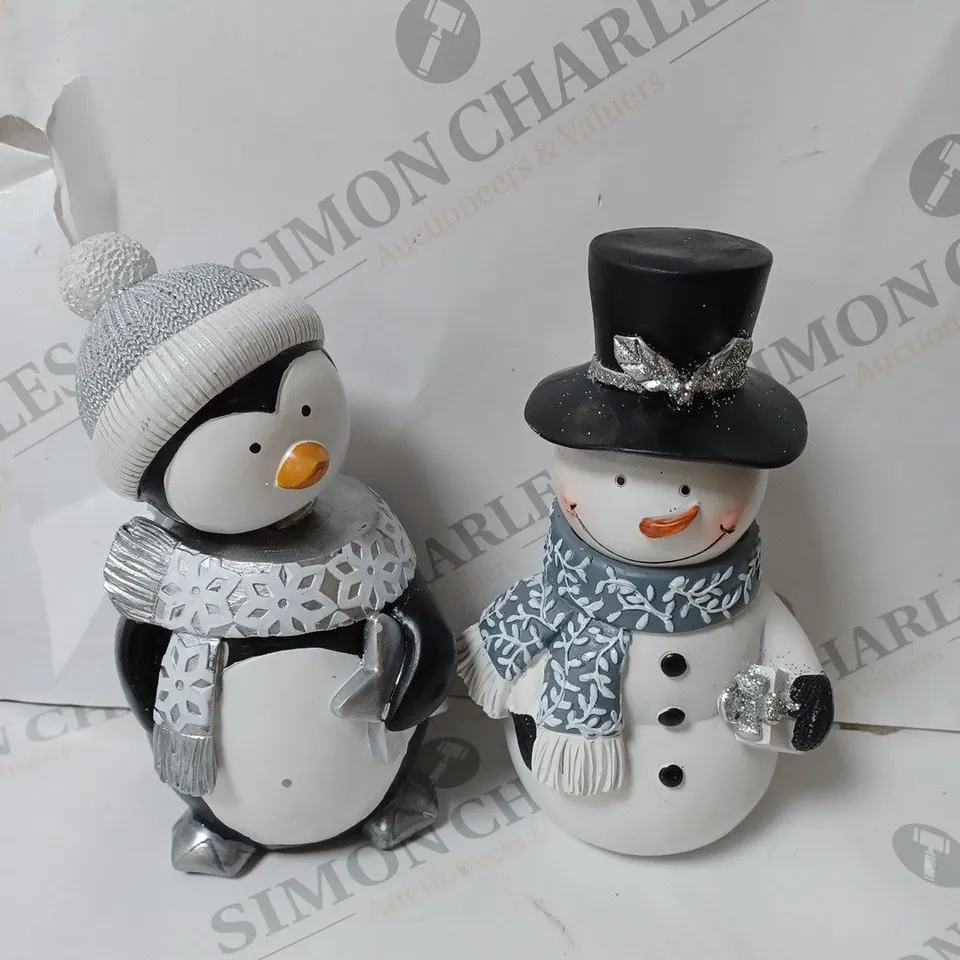 SANTA EXPRESS SET OF 2 CHRISTMAS CHARACTER BOBBLE HEADS