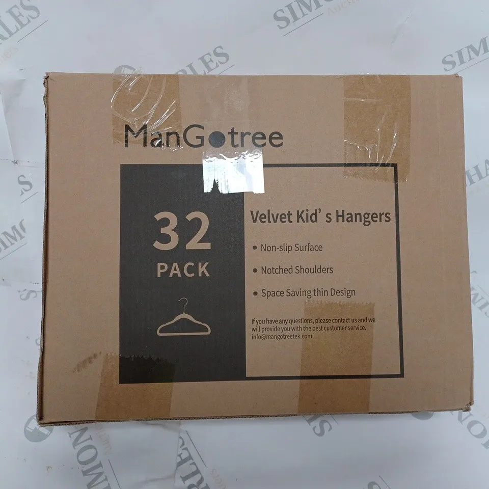 BOX OF APPROXIMATELY 32 MANGOTREE VELVET KIDS HANGERS