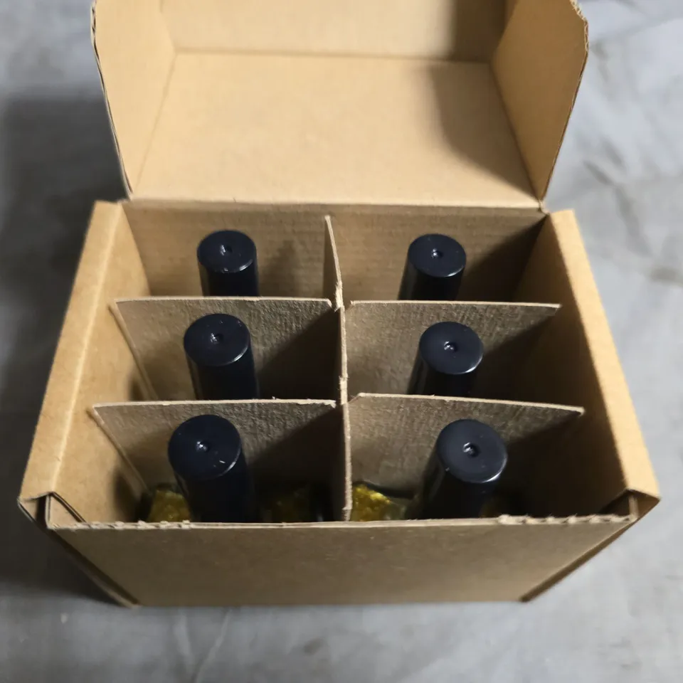 BOX OF APPROX 150 CIATÉ PAINT POTS NAIL POLISH – GLITTER GOLD