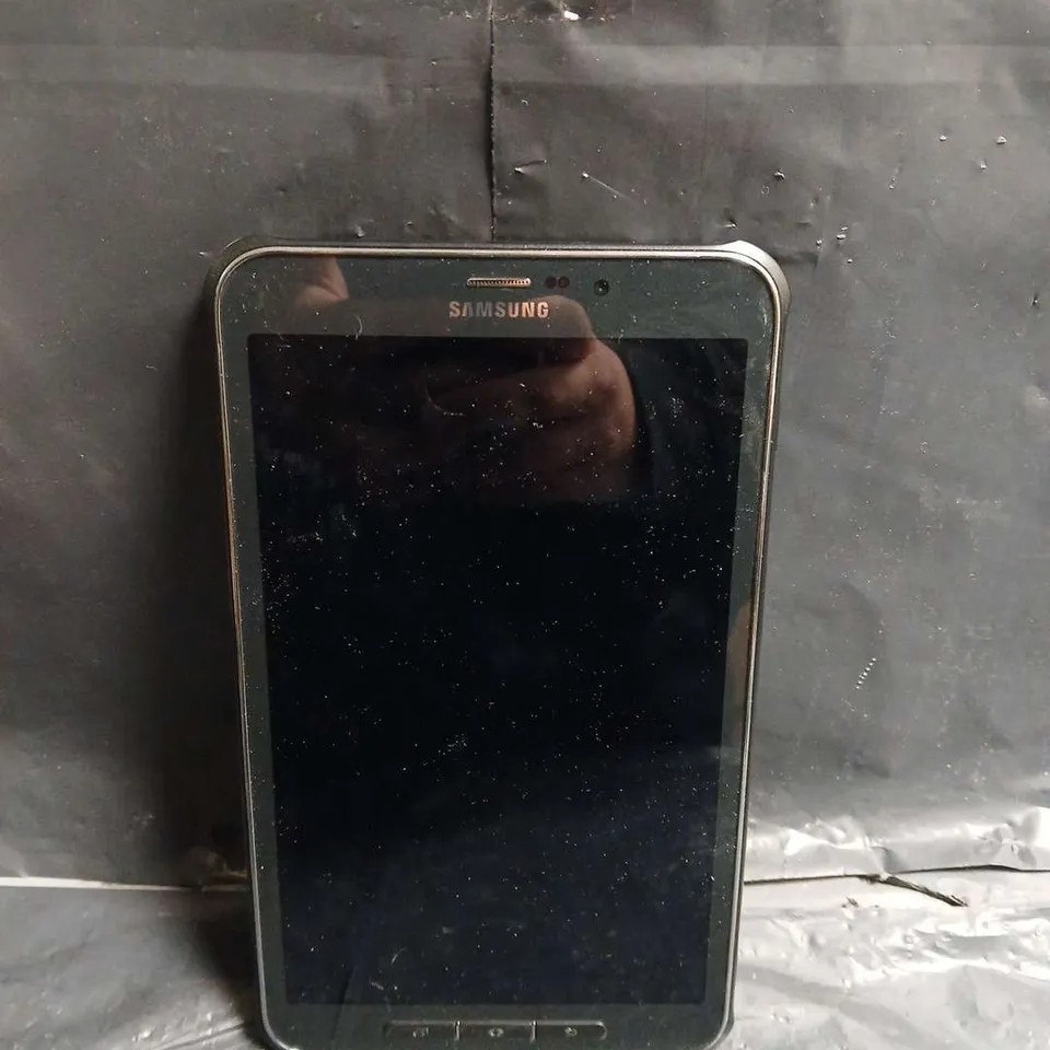 SAMSUNG GALAXY TABLET