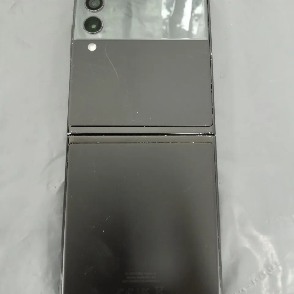 SAMSUNG GALAXY Z FLIP - MODEL UNSPECIFIED