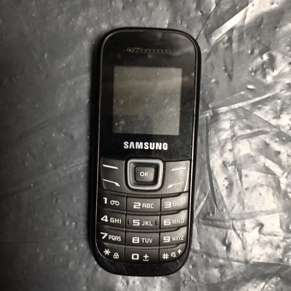 SAMSUNG GT-E1200I MOBILE PHONE