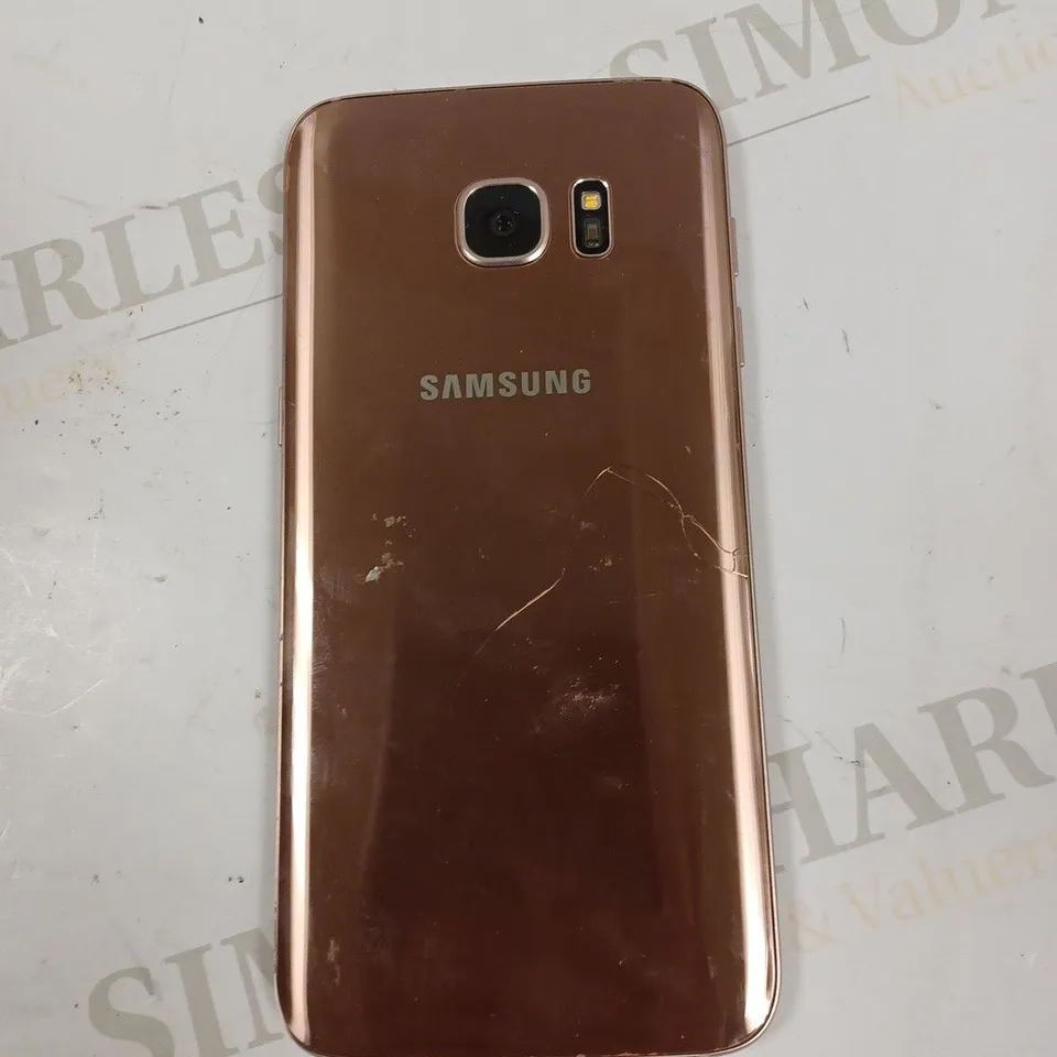 SAMSUNG SMARTPHONE IN ROSE - UNKOWN MODEL 