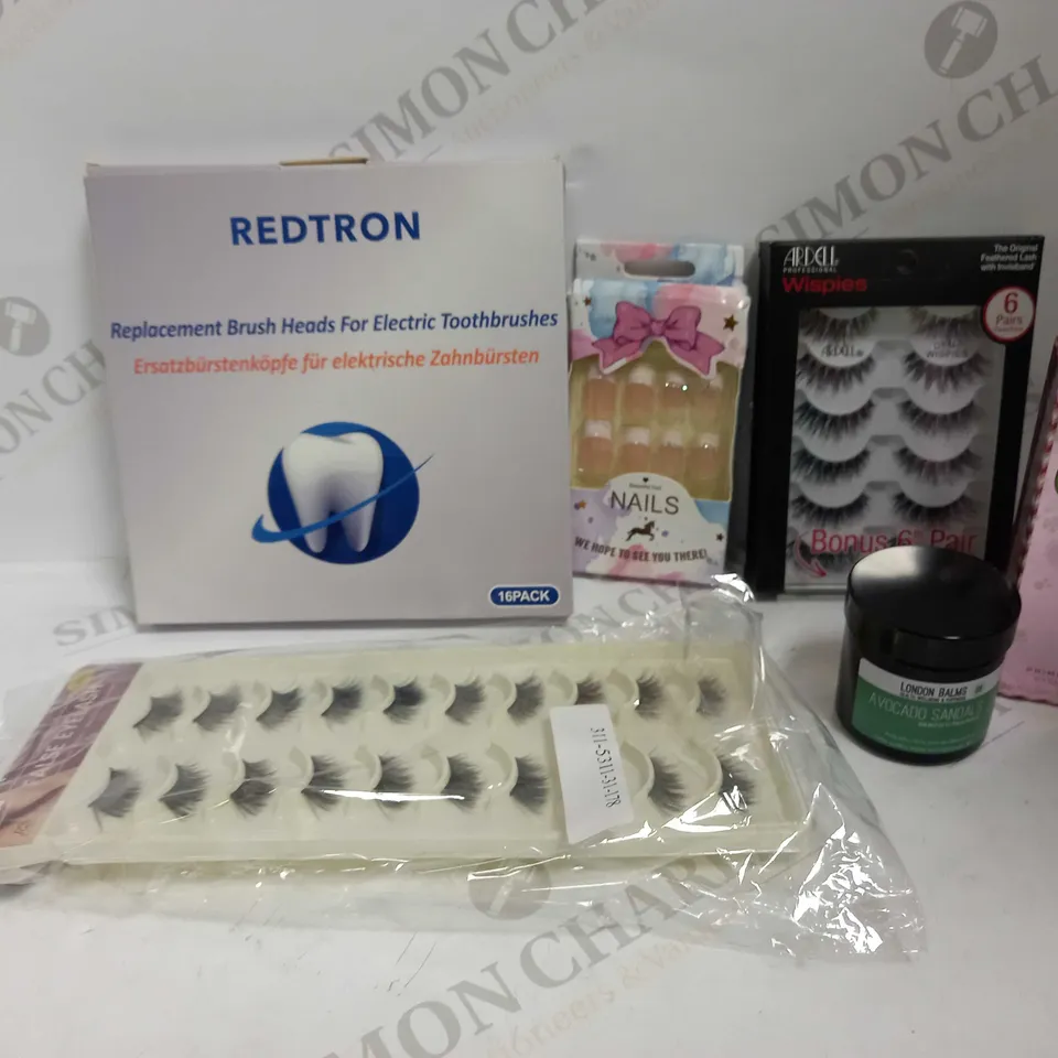 LOT OF APPROXIMATELY 20 ASSORTED HEALTH & BEAUTY ITEMS, TO INCLUDE TOOTHBRUSH HEADS, LASHES, PRIMER, ETC