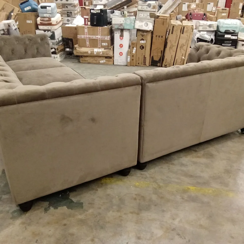 HAMPTON CHESTERFIELD CORNER SOFA, CLASSIC VELVET