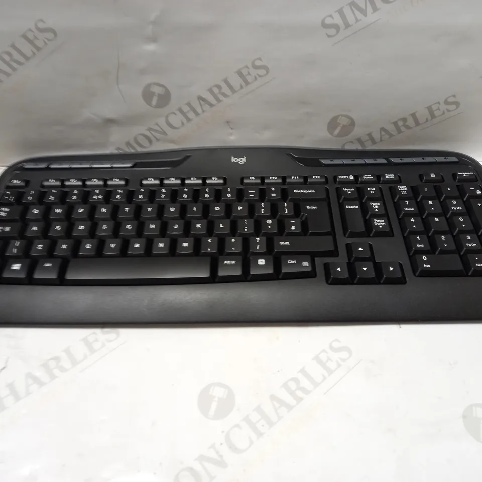 LOGITECH MK330 WIRELESS KEYBOARD