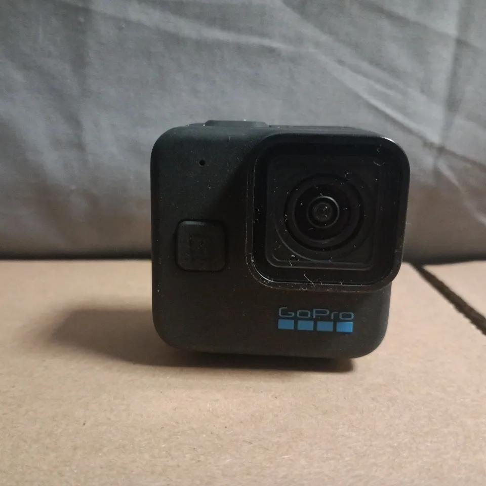 GOPRO HERO11 BLACK MINI ACTION CAMERA – BLACK