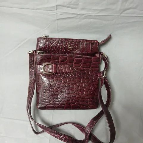 ASHWOOD BURGUNDY CROC-EFFECT LEATHER CROSSBODY BAG