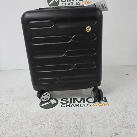BLACK HARD-SHELL CARRY-ON SUITCASE WITH FOUR SPINNER WHEELS
