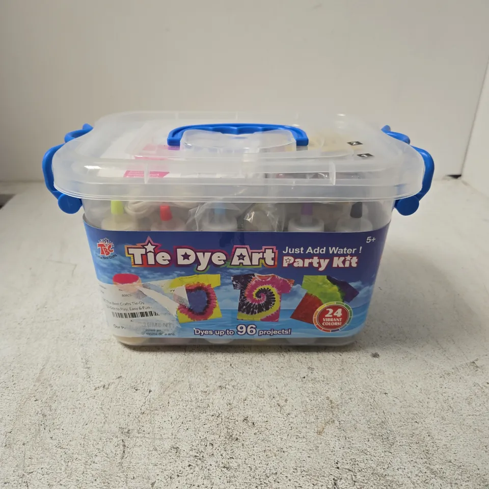 TIE DYE ART PARTY KIT