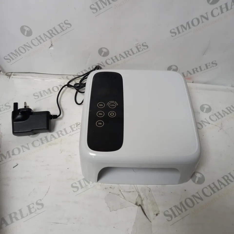 UV NAIL LAMP